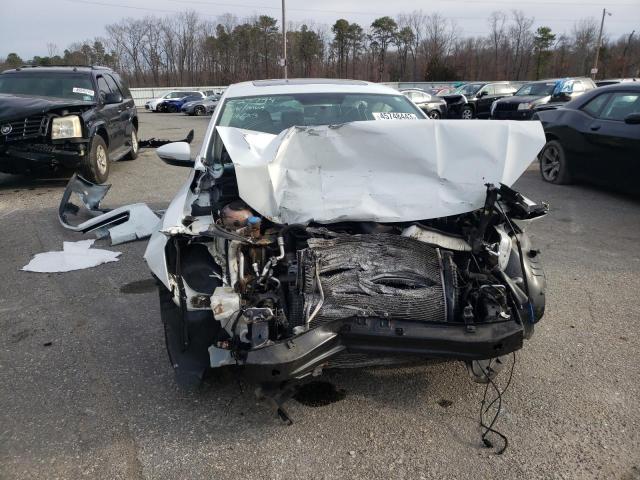 Photo 5 from auction – 2018 VOLKSWAGEN PASSAT SE with VIN 1VWBA7A30JC004845