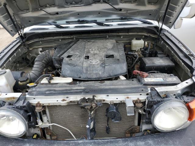 Photo 12 from auction – 2007 TOYOTA FJ CRUISER with VIN JTEBU11F770029068