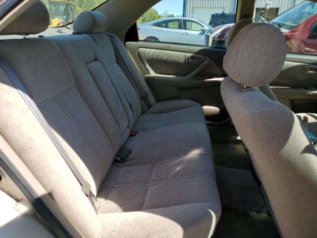 Photo 10 from auction – 2001 TOYOTA CAMRY CE with VIN 4T1BG22K11U820690