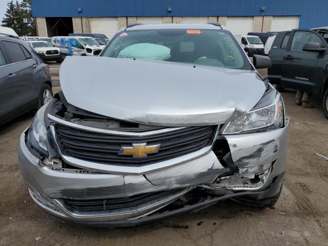 Photo 5 from auction – 2017 CHEVROLET TRAVERSE L with VIN 1GNKRFKD5HJ291268