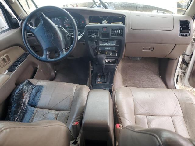 Photo 8 from auction – 2001 TOYOTA 4RUNNER SR with VIN JT3GN86R610182099