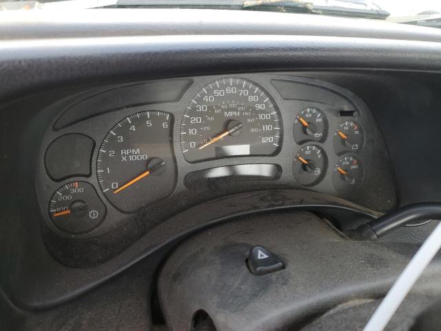 Photo 9 from auction – 2005 CHEVROLET SILVERADO with VIN 1GCHC24UX5E258927