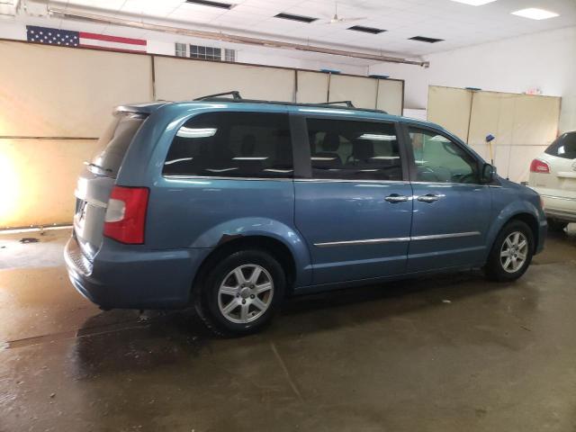 Photo 3 from auction – 2012 CHRYSLER TOWN & COU with VIN 2C4RC1BG8CR117835