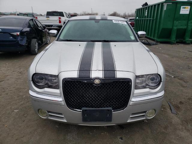 Photo 5 from auction – 2009 CHRYSLER 300 LIMITE with VIN 2C3KA33V99H640008