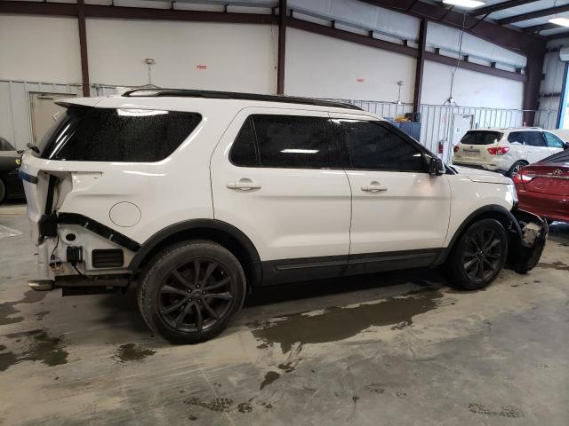 Photo 3 from auction – 2017 FORD EXPLORER X with VIN 1FM5K7D84HGD77955