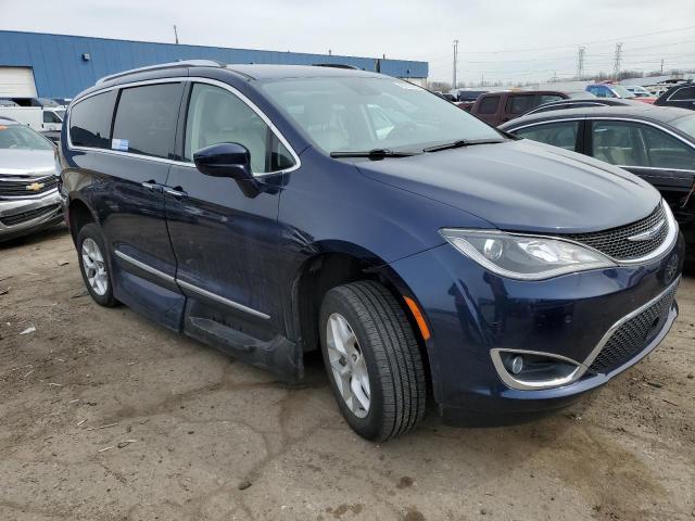 Photo 4 from auction – 2018 CHRYSLER PACIFICA T with VIN 2C4RC1EGXJR114539