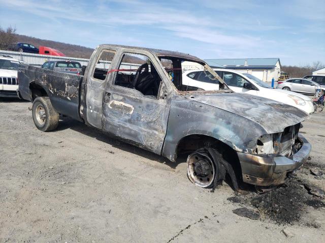 Photo 4 from auction – 2004 FORD F250 SUPER with VIN 1FTNX21P24EA33356