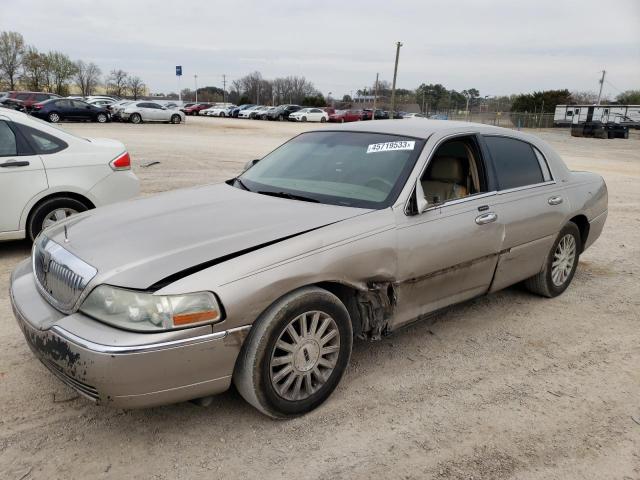 LINCOLN TOWN CAR E 2003 with VIN 1LNHM81W83Y676772 - Photo from auction