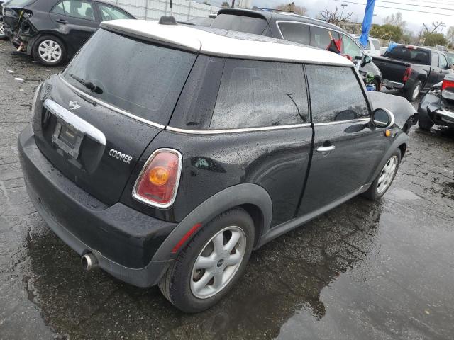 Photo 3 from auction – 2010 MINI COOPER with VIN WMWMF3C56ATZ21676