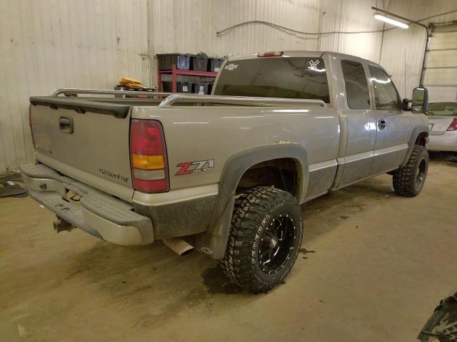 Photo 3 from auction – 2003 CHEVROLET SILVERADO with VIN 1GCEK19V33E314804