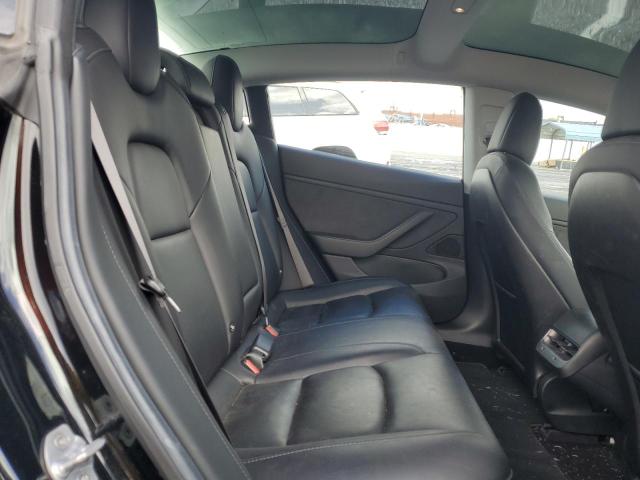 Photo 10 from auction – 2018 TESLA MODEL 3 with VIN 5YJ3E1EB2JF067376