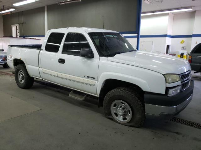Photo 4 from auction – 2005 CHEVROLET SILVERADO with VIN 1GCHK29U45E162447