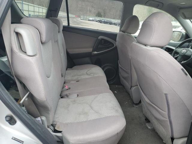 Photo 11 from auction – 2006 TOYOTA RAV4 with VIN JTMZD33VX65031210