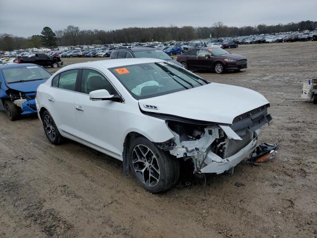 Photo 4 from auction – 2016 BUICK LACROSSE S with VIN 1G4G45G37GF262343