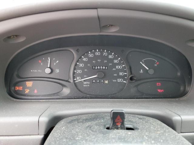 Photo 9 from auction – 2000 FORD ESCORT with VIN 3FAFP13PXYR187964