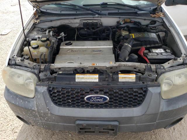 Photo 12 from auction – 2005 FORD ESCAPE HEV with VIN 1FMYU95H65KD16617