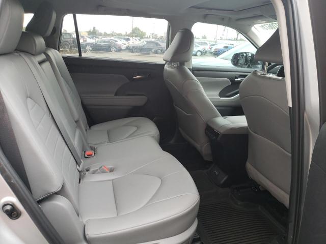 Photo 10 from auction – 2022 TOYOTA HIGHLANDER with VIN 5TDHZRAH5NS546802