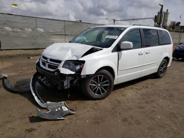 DODGE GRAND CARA 2017 مع رقم تعريف المركبة 2C4RDGEG9HR693372 - صورة من المزاد