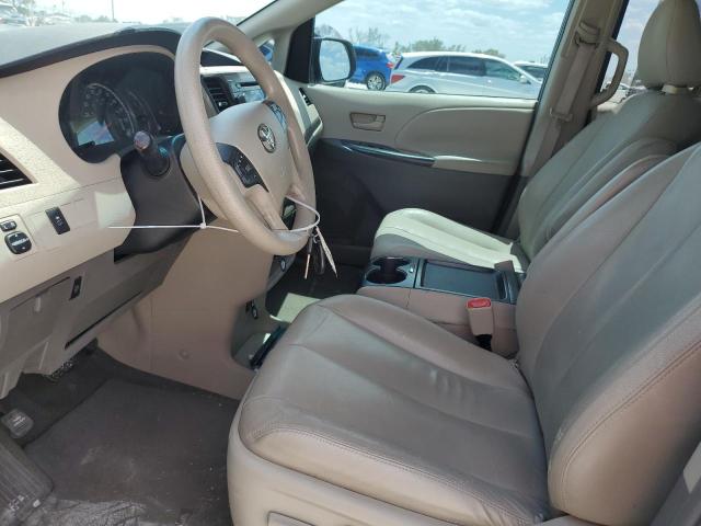 Photo 7 from auction – 2011 TOYOTA SIENNA LE with VIN 5TDKK3DC2BS090602