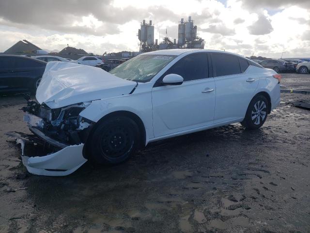 NISSAN ALTIMA S 2019 with VIN 1N4BL4BV0KC235456 - Photo from auction