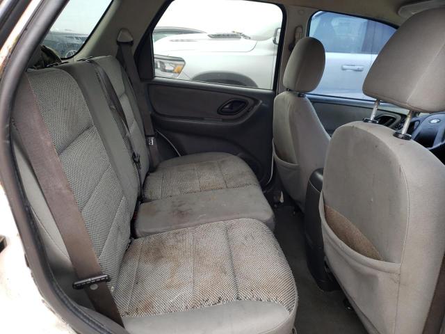 Photo 10 from auction – 2005 FORD ESCAPE XLT with VIN 1FMYU03155KA01616