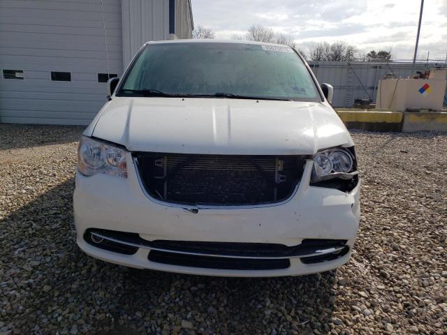 Photo 5 from auction – 2012 CHRYSLER TOWN & COU with VIN 2C4RC1BG7CR410447