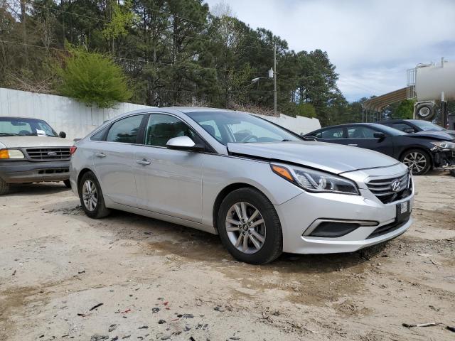 Photo 4 from auction – 2017 HYUNDAI SONATA SE with VIN 5NPE24AF2HH532844