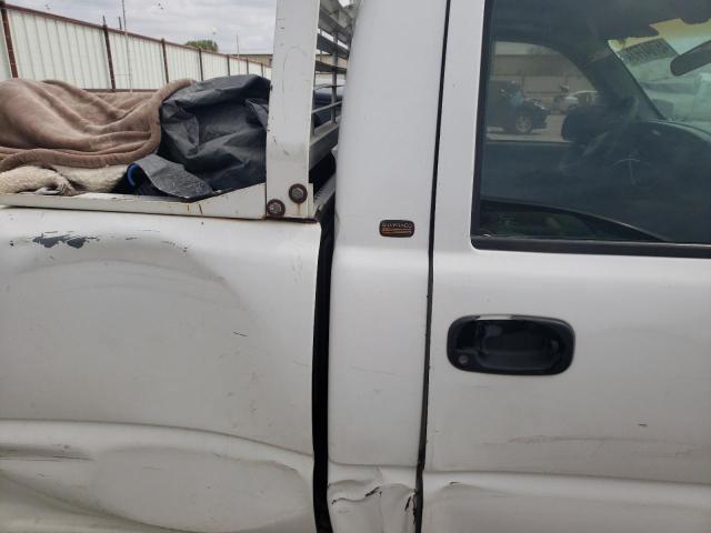 Photo 10 from auction – 1999 CHEVROLET SILVERADO with VIN 1GCEC14W9XE213625