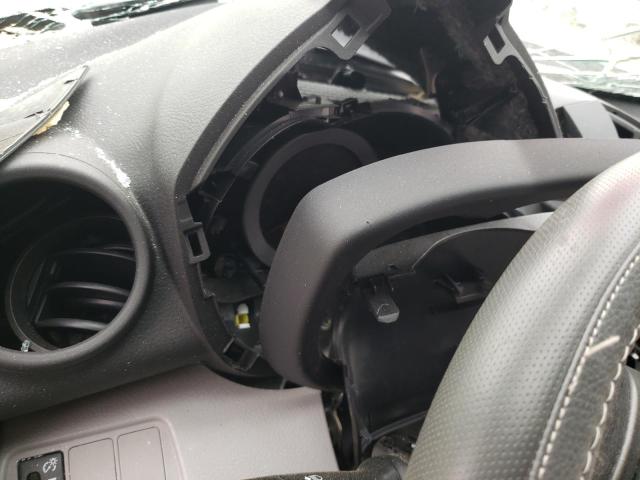Photo 9 from auction – 2011 TOYOTA RAV4 with VIN JTMZF4DV0BD030792