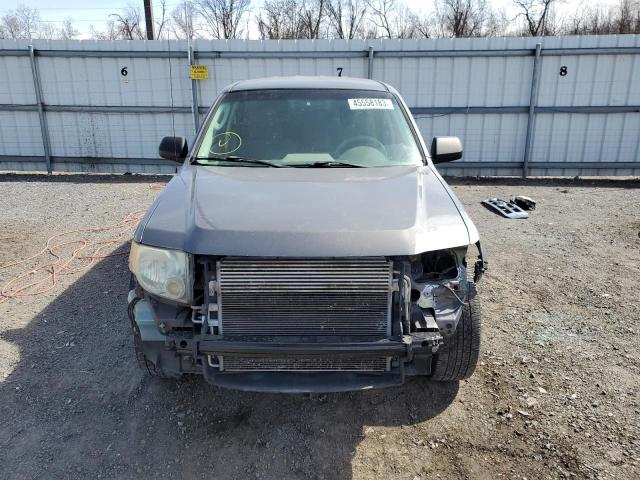 Photo 5 from auction – 2010 FORD ESCAPE XLS with VIN 1FMCU0C71AKB18666