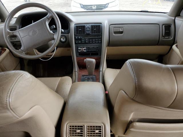 Photo 8 from auction – 1992 LEXUS LS 400 with VIN JT8UF11E0N0133069