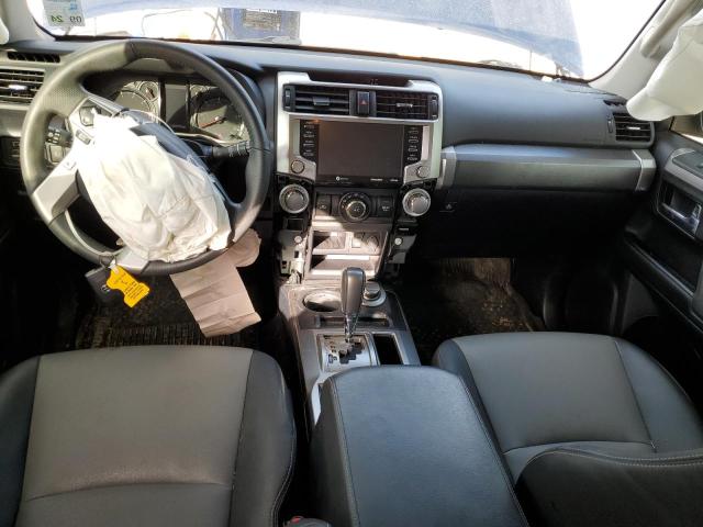 Photo 8 from auction – 2020 TOYOTA 4RUNNER SR with VIN JTEBU5JR2L5798527