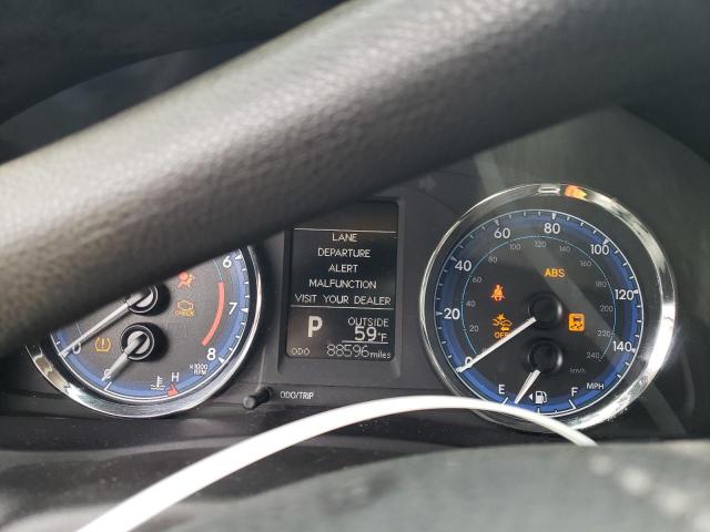 Photo 9 from auction – 2018 TOYOTA COROLLA L with VIN 5YFBURHE2JP785694