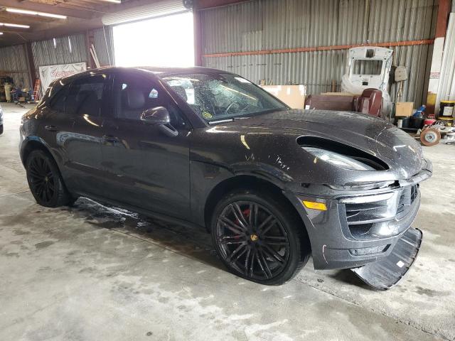 Photo 4 from auction – 2017 PORSCHE MACAN GTS with VIN WP1AG2A57HLB56017