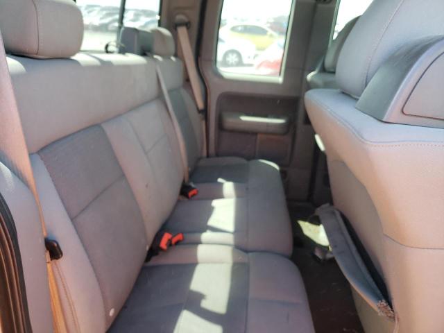 Foto 10 de la subasta – 2005 FORD F150 con VIN 1FTRX12555FB56461