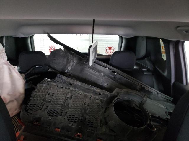 Photo 10 from auction – 2018 JEEP RENEGADE L with VIN ZACCJBBB0JPH90965