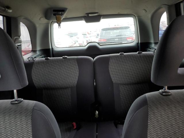 Photo 10 from auction – 2004 TOYOTA RAV4 with VIN JTEHD20V040021849