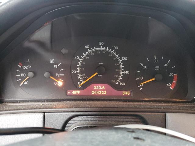 Photo 9 from auction – 1998 MERCEDES-BENZ E 300TD with VIN WDBJF25F2WA552192