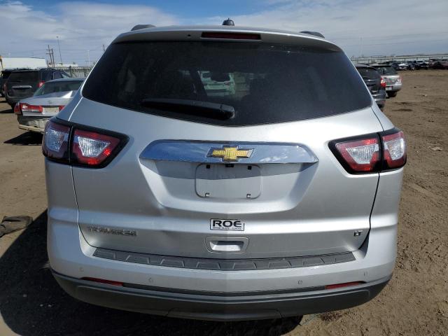 Photo 6 from auction – 2017 CHEVROLET TRAVERSE L with VIN 1GNKRHKDXHJ287907