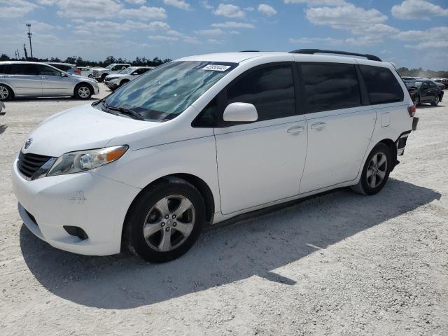 TOYOTA SIENNA LE 2011 with VIN 5TDKK3DC2BS090602 - Photo from auction