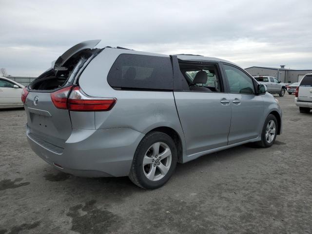 Photo 3 from auction – 2020 TOYOTA SIENNA LE with VIN 5TDKZ3DC6LS072195