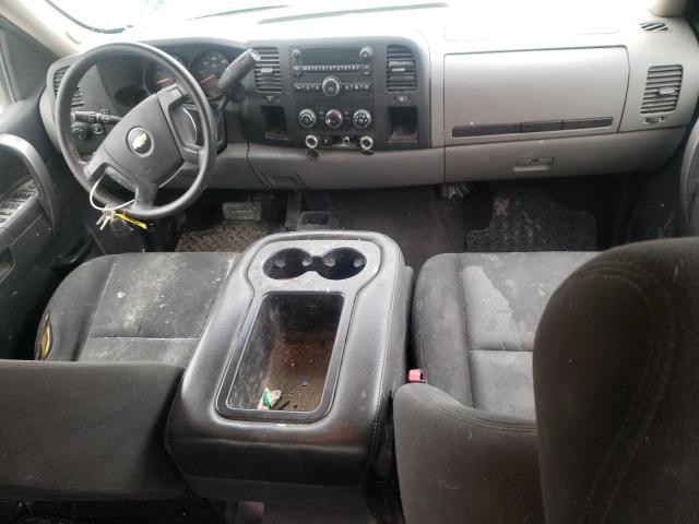 Photo 8 from auction – 2011 CHEVROLET SILVERADO with VIN 1GCRKREA6BZ445543