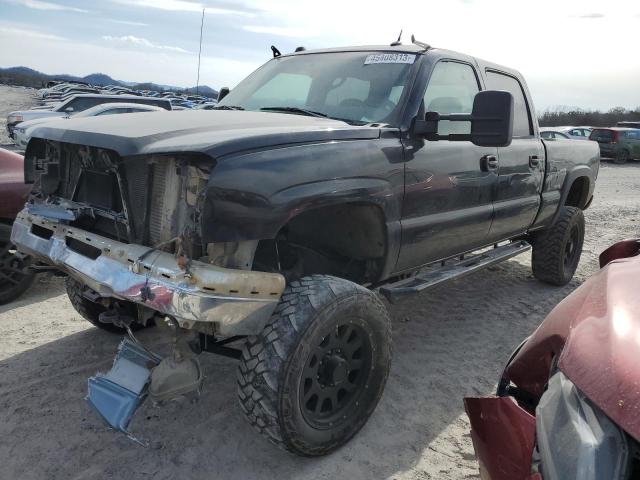 CHEVROLET SILVERADO 2004 with VIN 1GCHK23244F211467 - Photo from auction