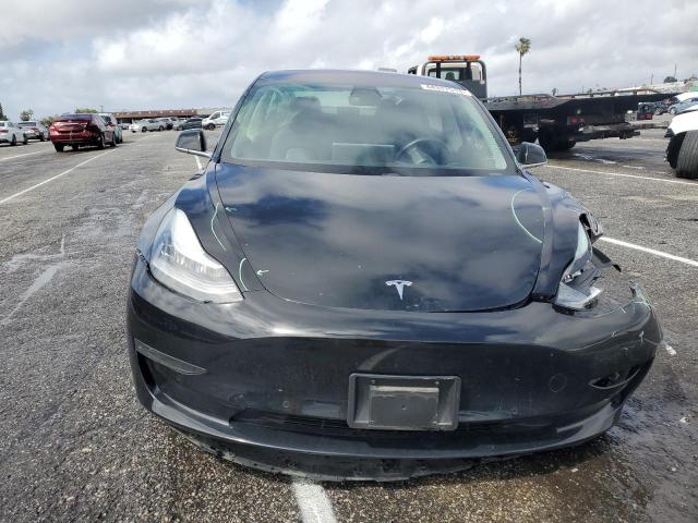 Photo 5 from auction – 2018 TESLA MODEL 3 with VIN 5YJ3E1EB2JF067376