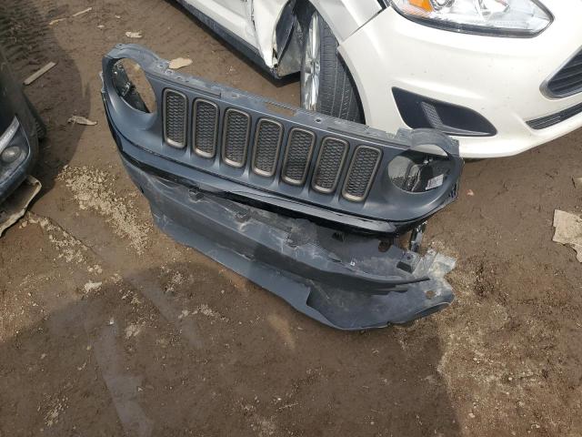 Photo 12 from auction – 2016 JEEP RENEGADE L with VIN ZACCJBBT8GPD98236
