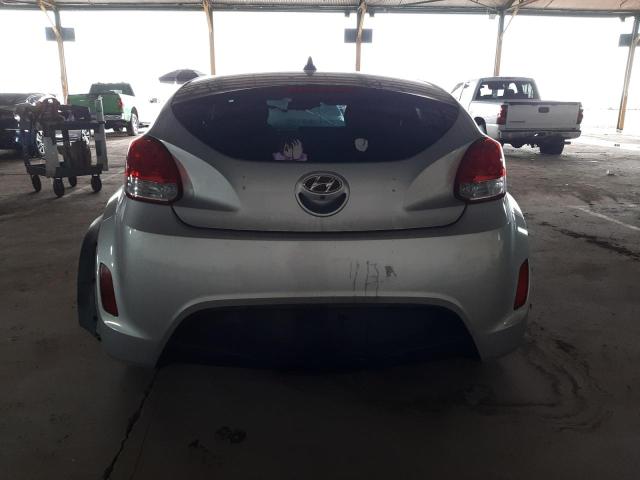 Photo 6 from auction – 2017 HYUNDAI VELOSTER with VIN KMHTC6AD7HU321199
