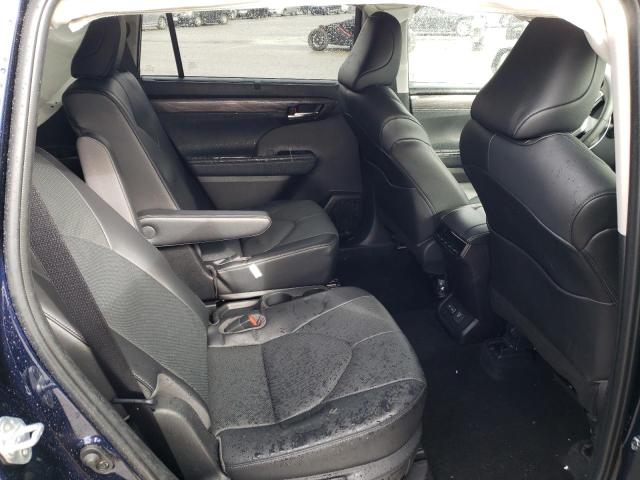 Photo 11 from auction – 2023 TOYOTA HIGHLANDER with VIN 5TDXBRCH1PS572829