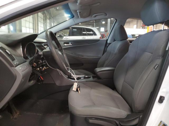 Photo 7 from auction – 2014 HYUNDAI SONATA GLS with VIN 5NPEB4AC2EH838878