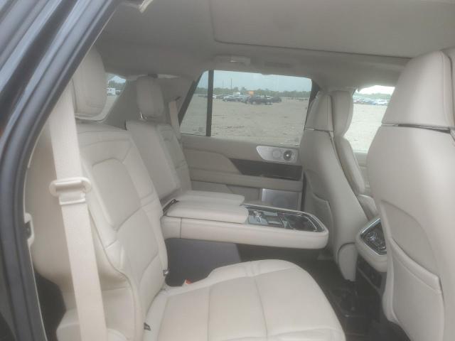 Photo 11 from auction – 2019 LINCOLN NAVIGATOR with VIN 5LMJJ2LT5KEL03860