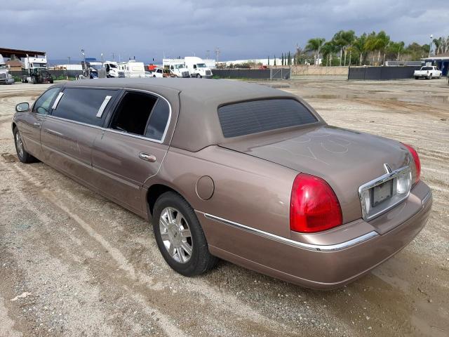 Photo 2 from auction – 2011 LINCOLN TOWN CAR E with VIN 2L1FL8JW9BX752946